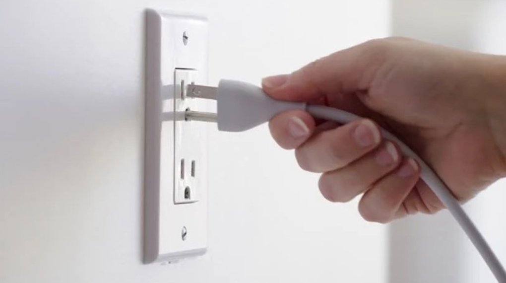 Kiểm tra nguồn điện và dây kết nối