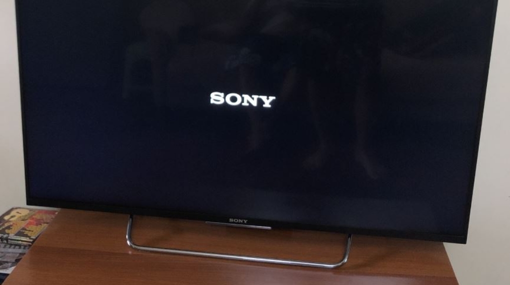 Lỗi Tivi Sony tự tắt nguồn – nguyên nhân do phần cứng